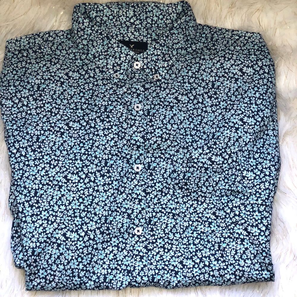AMERICAN EAGLE BUTTON DOWN
